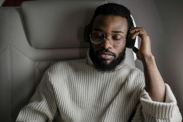 Tailored Beard Care Tips for Men with Dark Skin